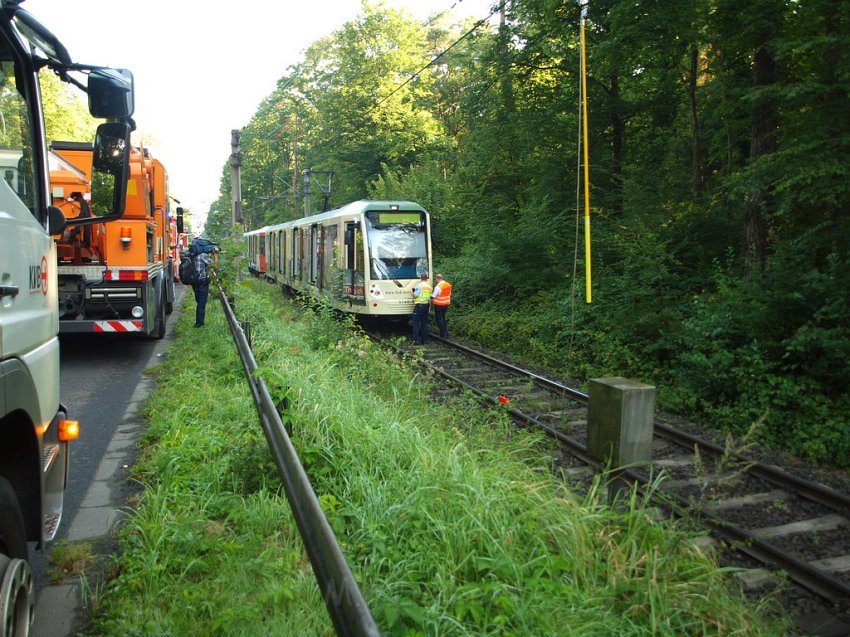 VU Radfahrer Strab Koeln Duennwald Berlinerstr Duennwalder Mauspfad P23.JPG